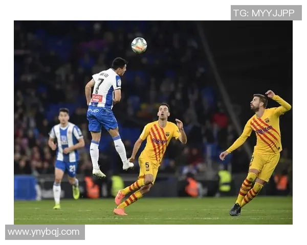 足球明星珍藏品拍卖活动揭幕球迷们的梦想物品即将上架